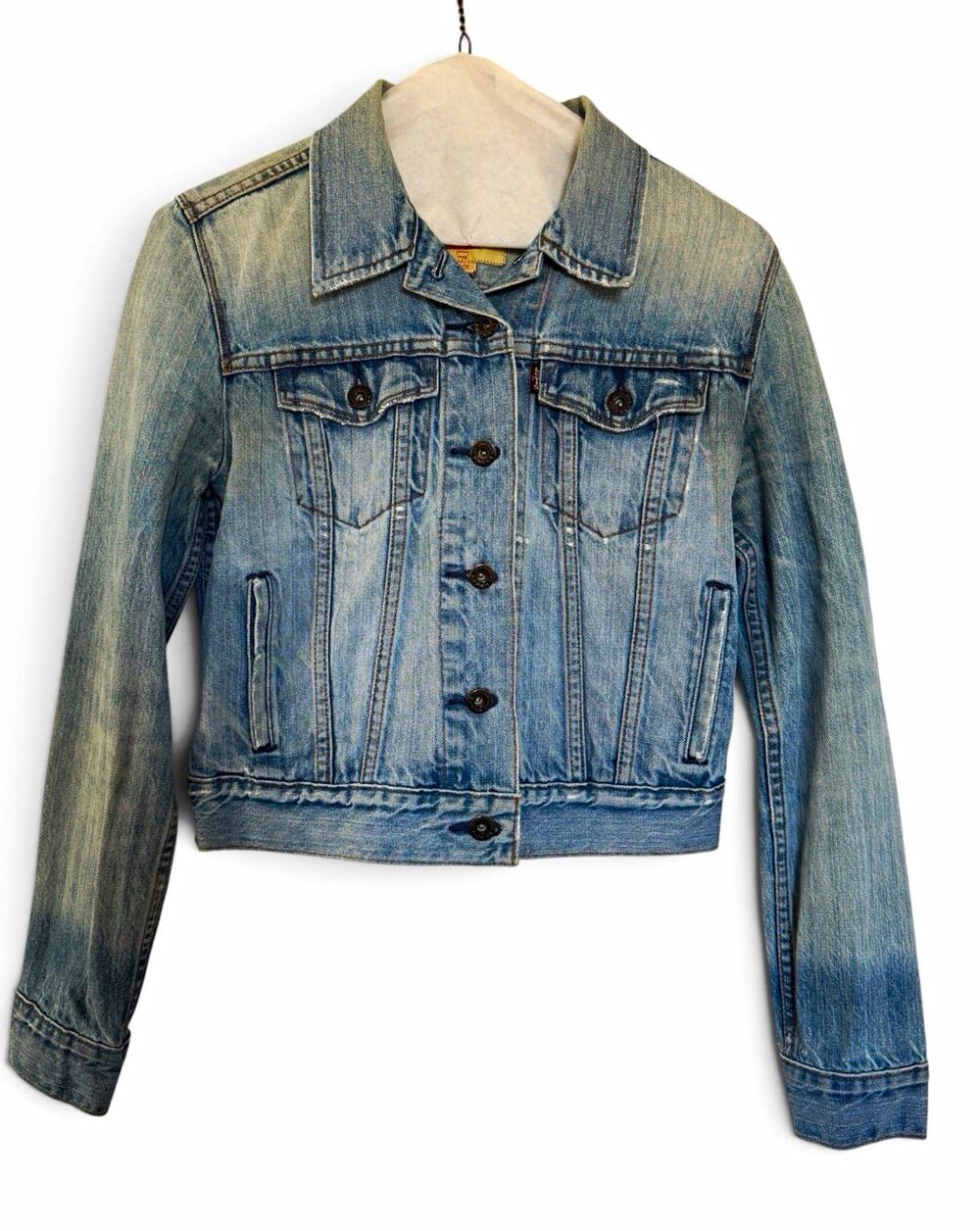 Vintage Levi’s Women XS Light Wash Denim Jean Jacket Cropped Trucker 100% Cotton